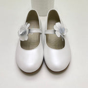 Ballerina perlata fiore