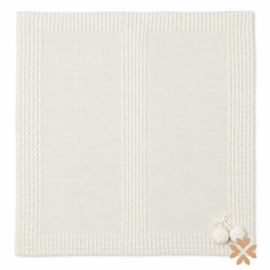 Copertina in Maglia con Trecce e Pompon - Baby Fashion