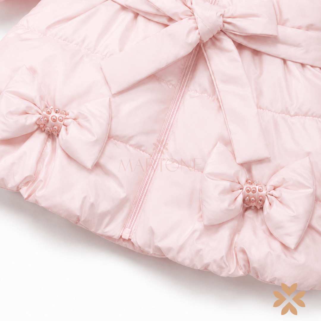 Piumino Rosa con Cappuccio e Fiocchi - Bimbalò