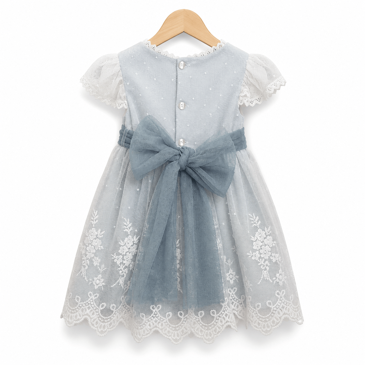 Abito il tulle ricamato celeste polvere