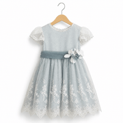 Abito il tulle ricamato celeste polvere