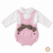 Salopette in Maglia Rosa con Fiocco - Isabel&Martinez