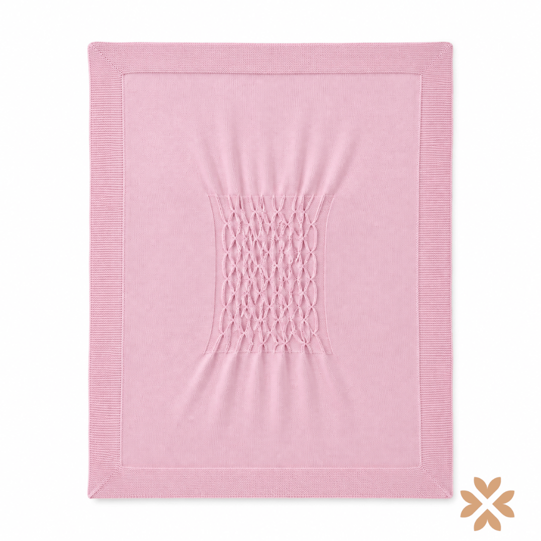 Coperta In Lana Rosa Con Punto Smock - La Sartoria Dei Piccoli