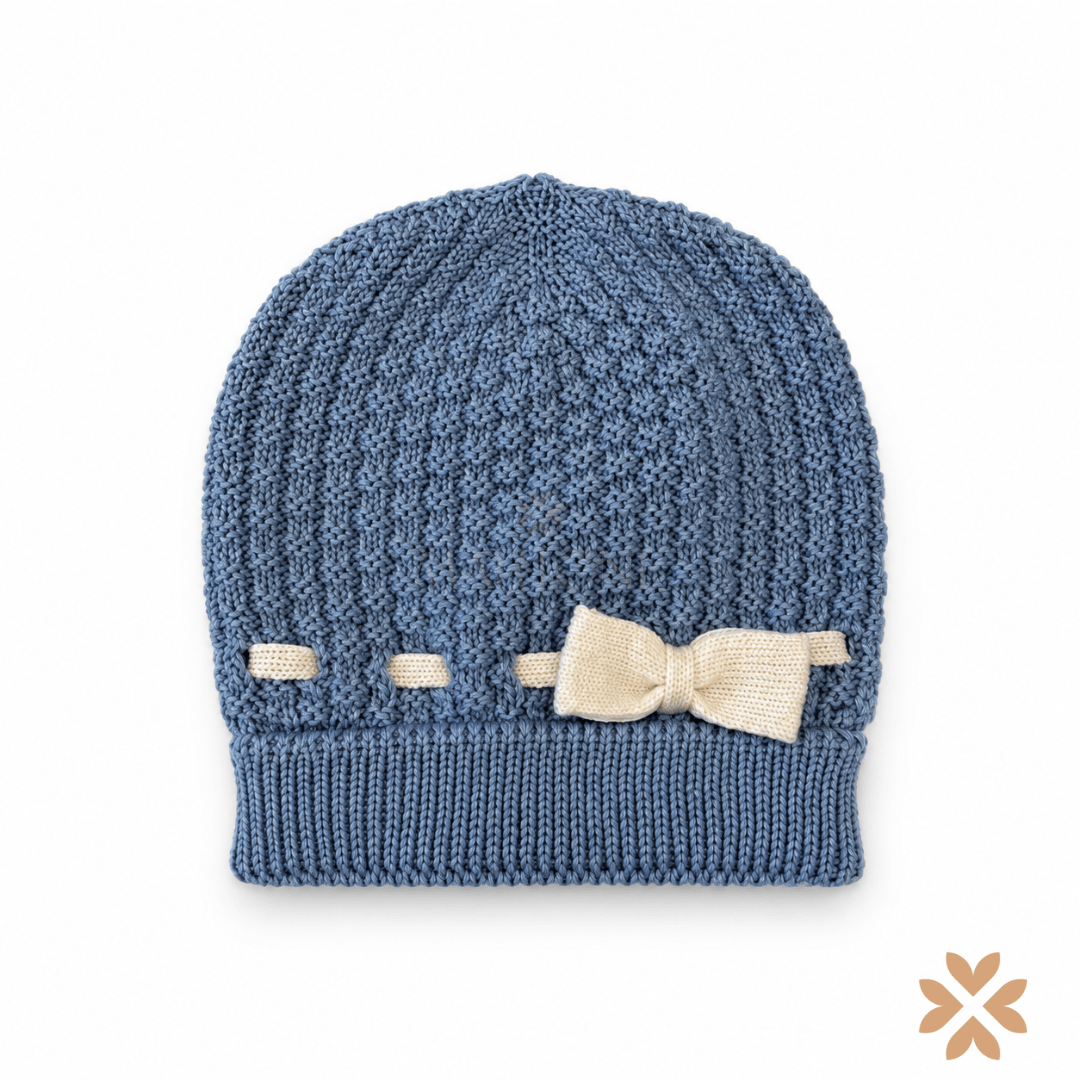 Cappellino Neonato in Maglia con Fiocco