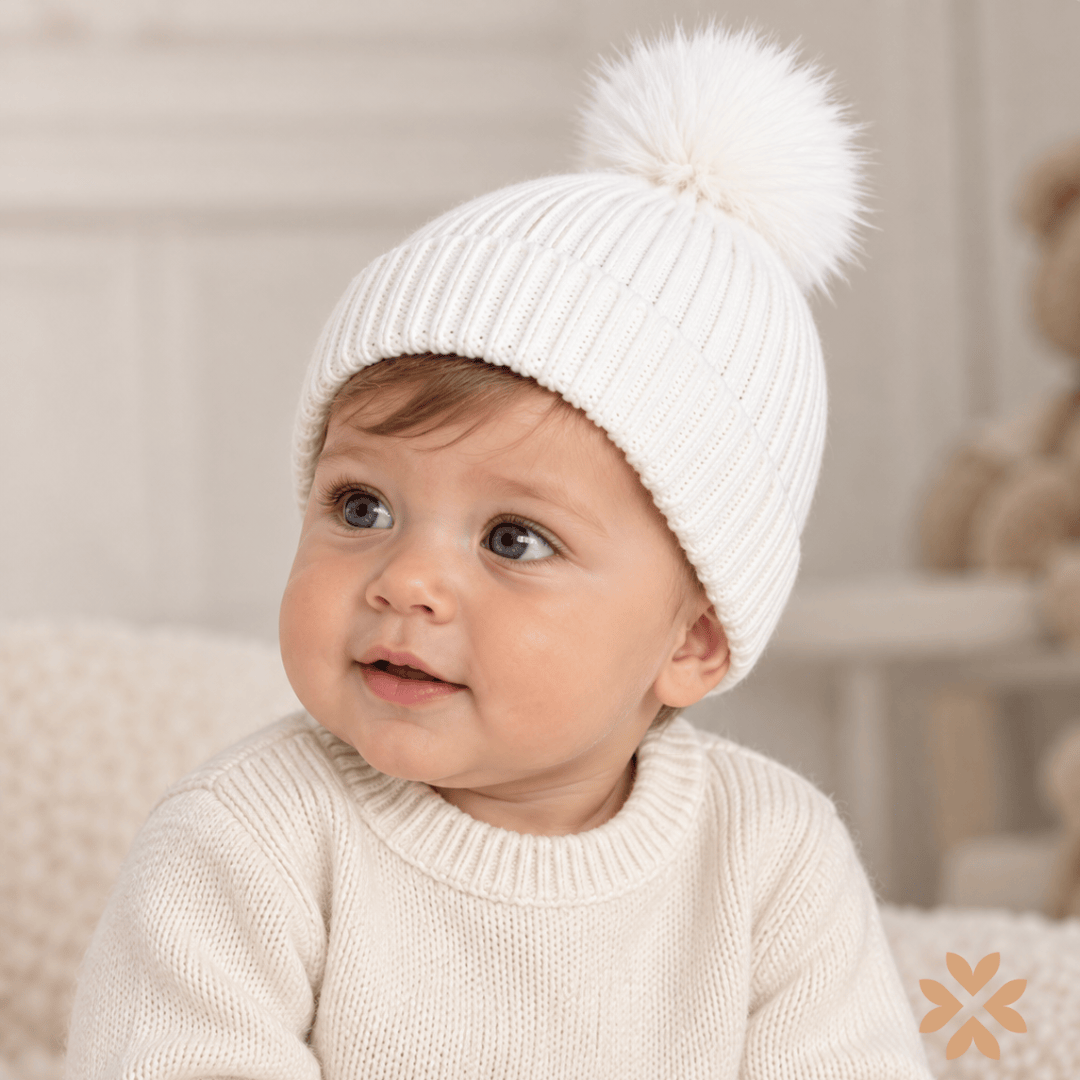 Cappello Bianco con Pompon - Mac Ilusion