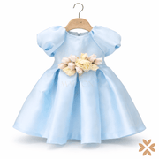 Abito cielo organza lucida con spilla