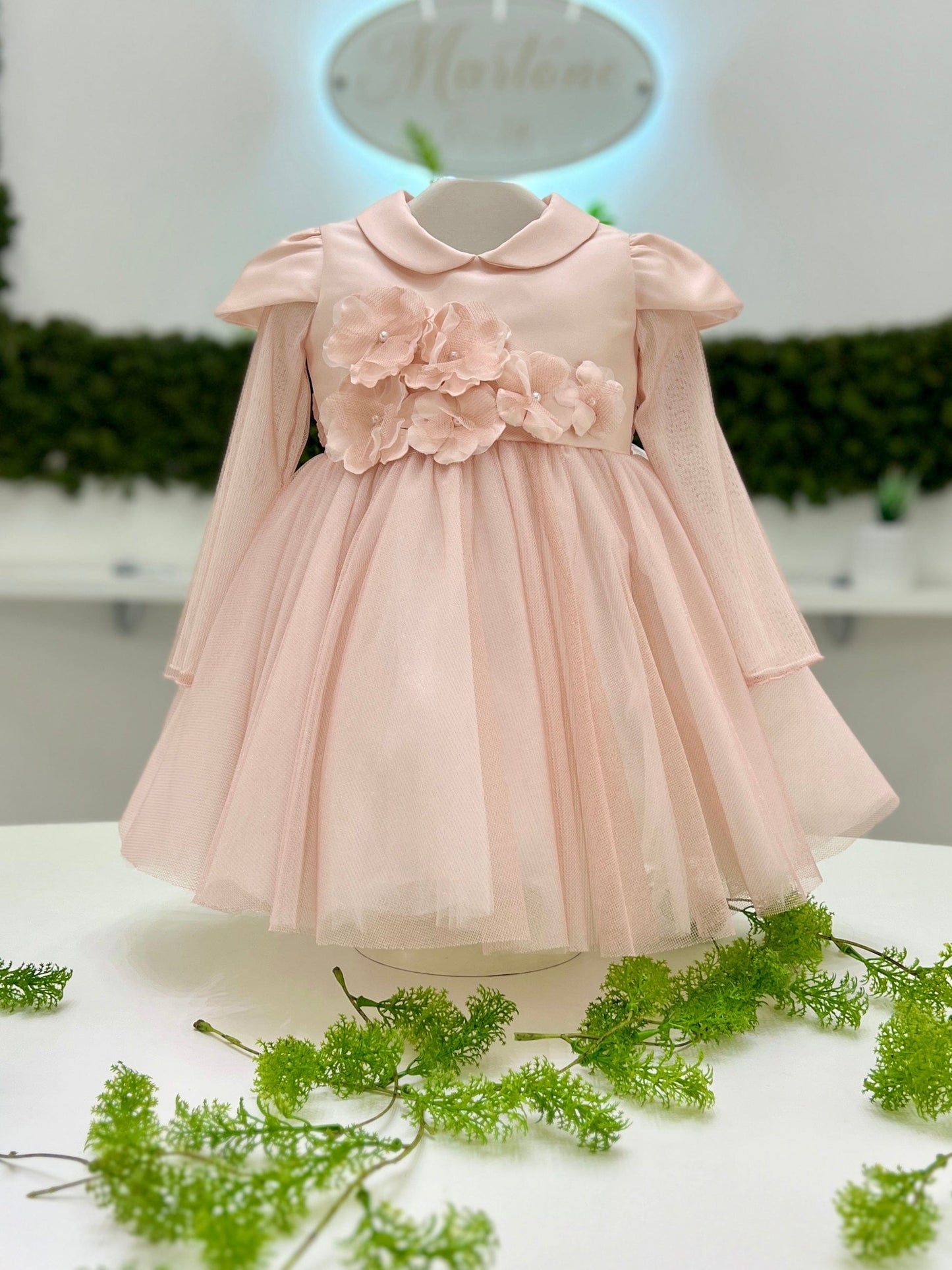 Abito elegante tulle e mikado