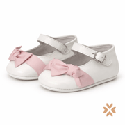 Scarpine culla con fiocco rosa